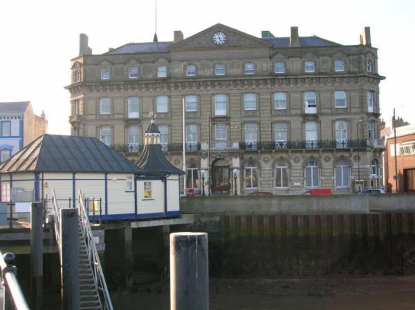 Harbourside Apartment Harwich Exterior photo